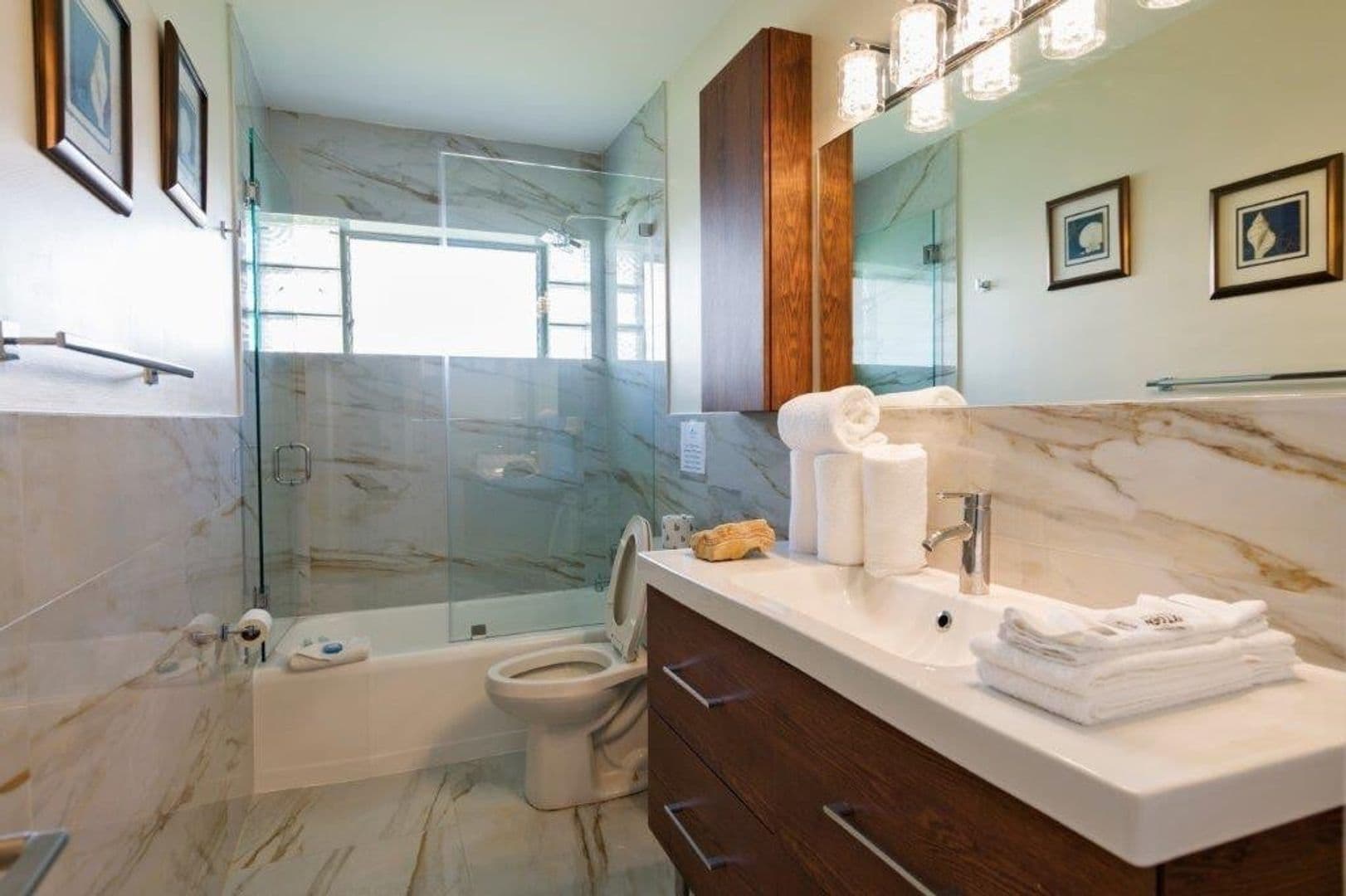 FORT LAUDERDALE House: 3201 NE 23RD ST #0
