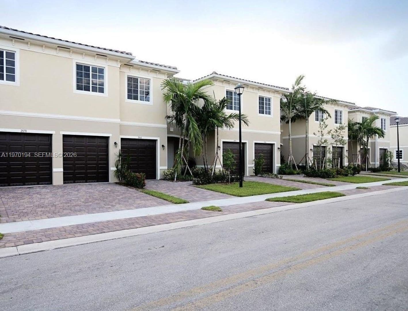 MIRAMAR House: 2615 SW 81ST TER #Townhouse 2617