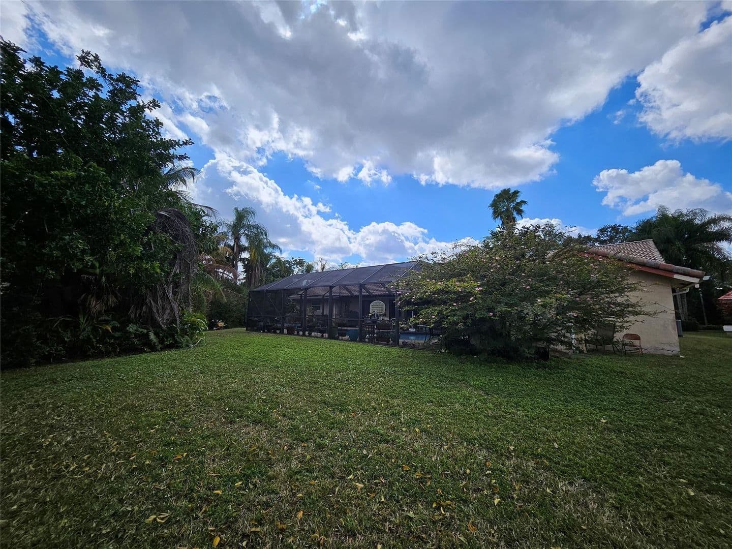 CORAL SPRINGS House: 197 NW 113TH WAY #197