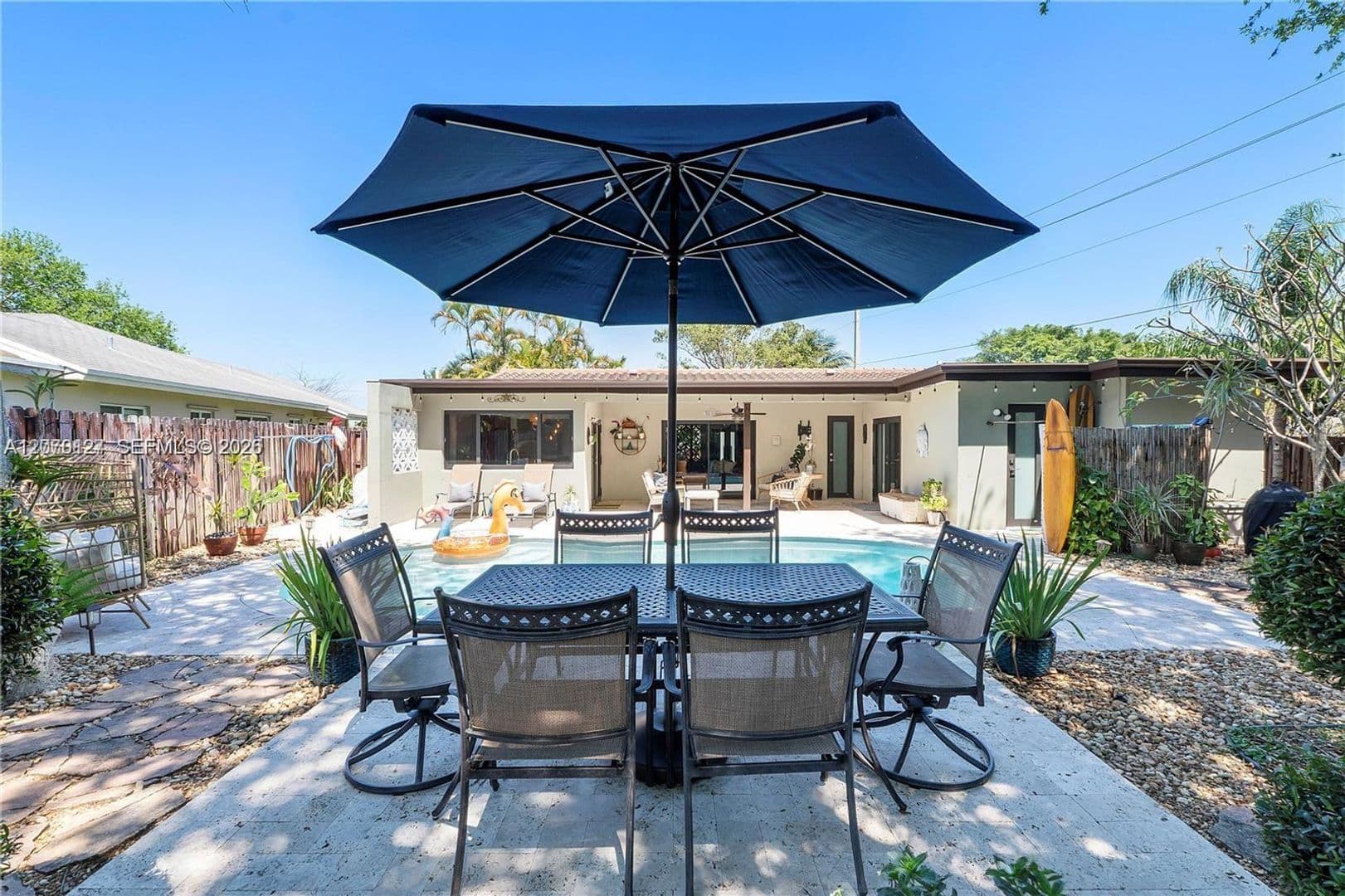 HOLLYWOOD House: 3700 W PARK RD
