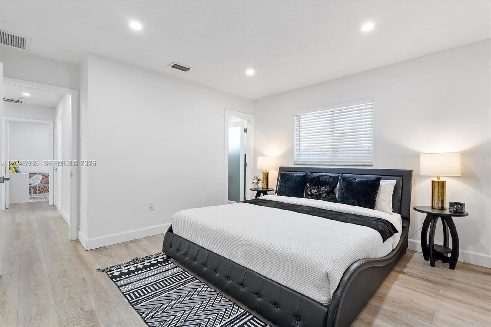 OAKLAND PARK House: 3430 NW 21ST AVE #0