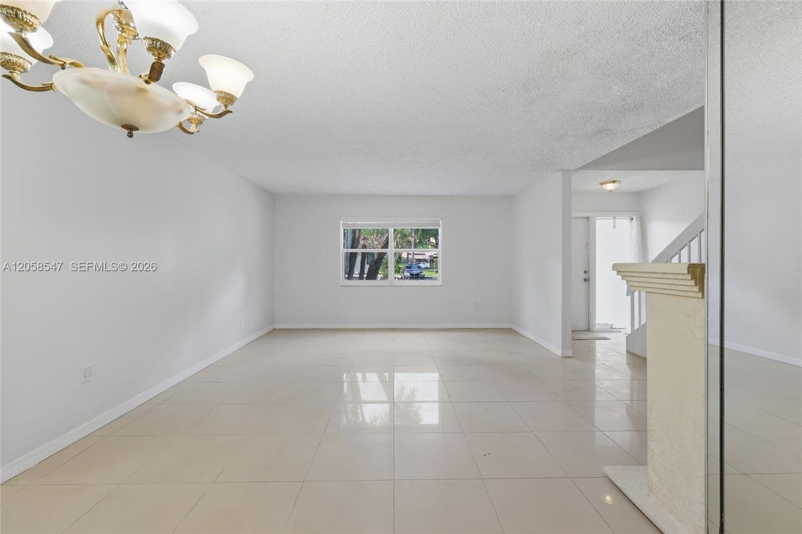 MIRAMAR House: 6929 SW 38TH ST #Townhouse 2-L