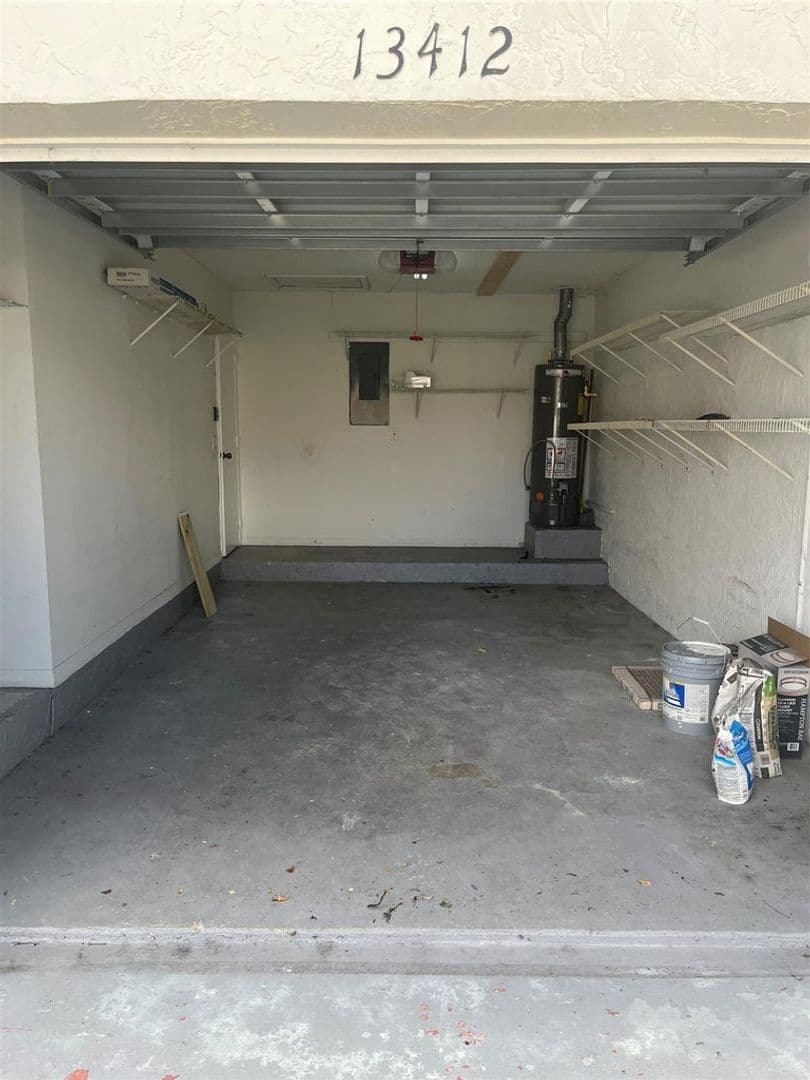 PLANTATION House: 13412 NW 5TH PL #13412