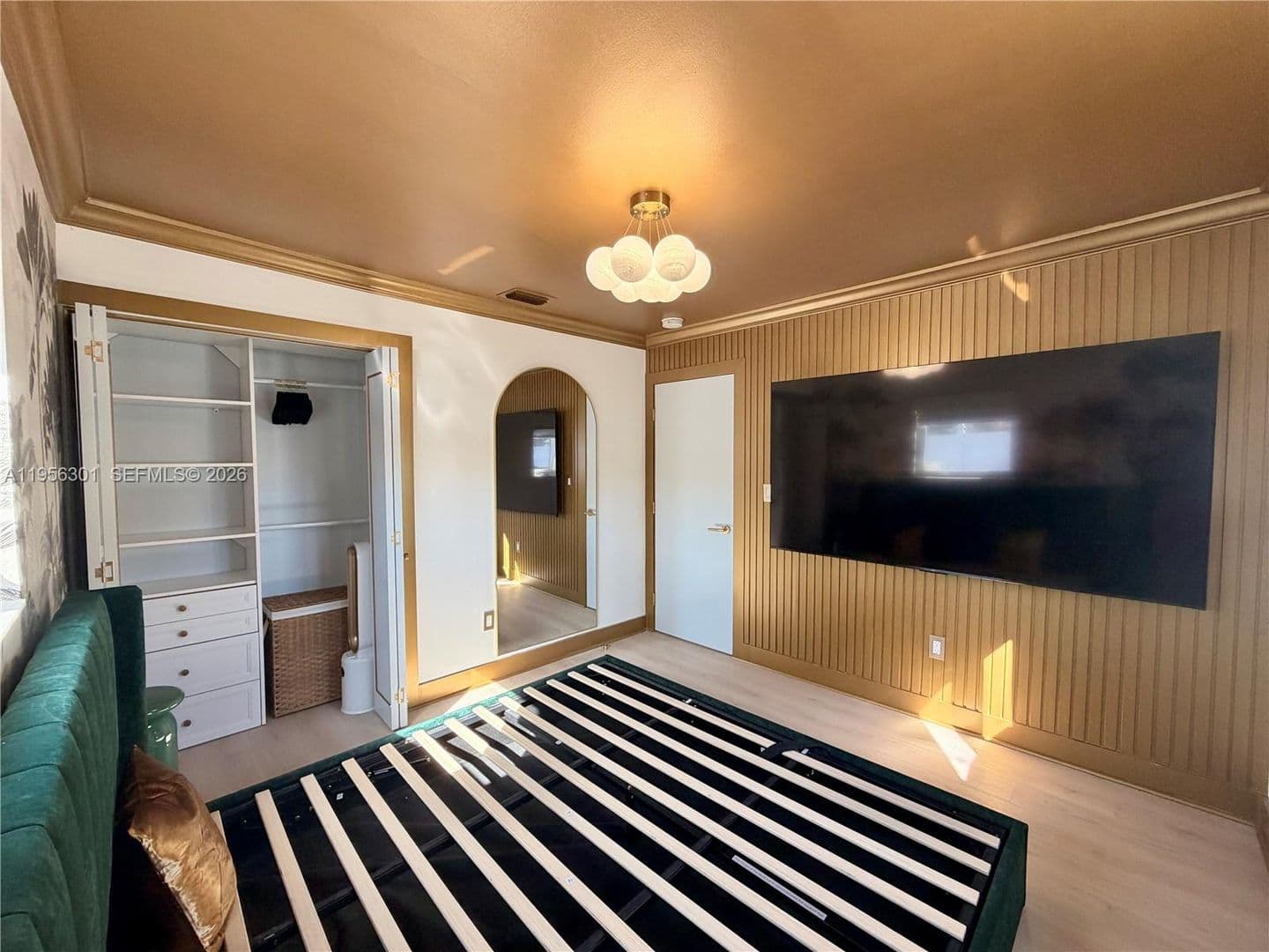 FORT LAUDERDALE House: 2340 SW 42ND WAY #2340