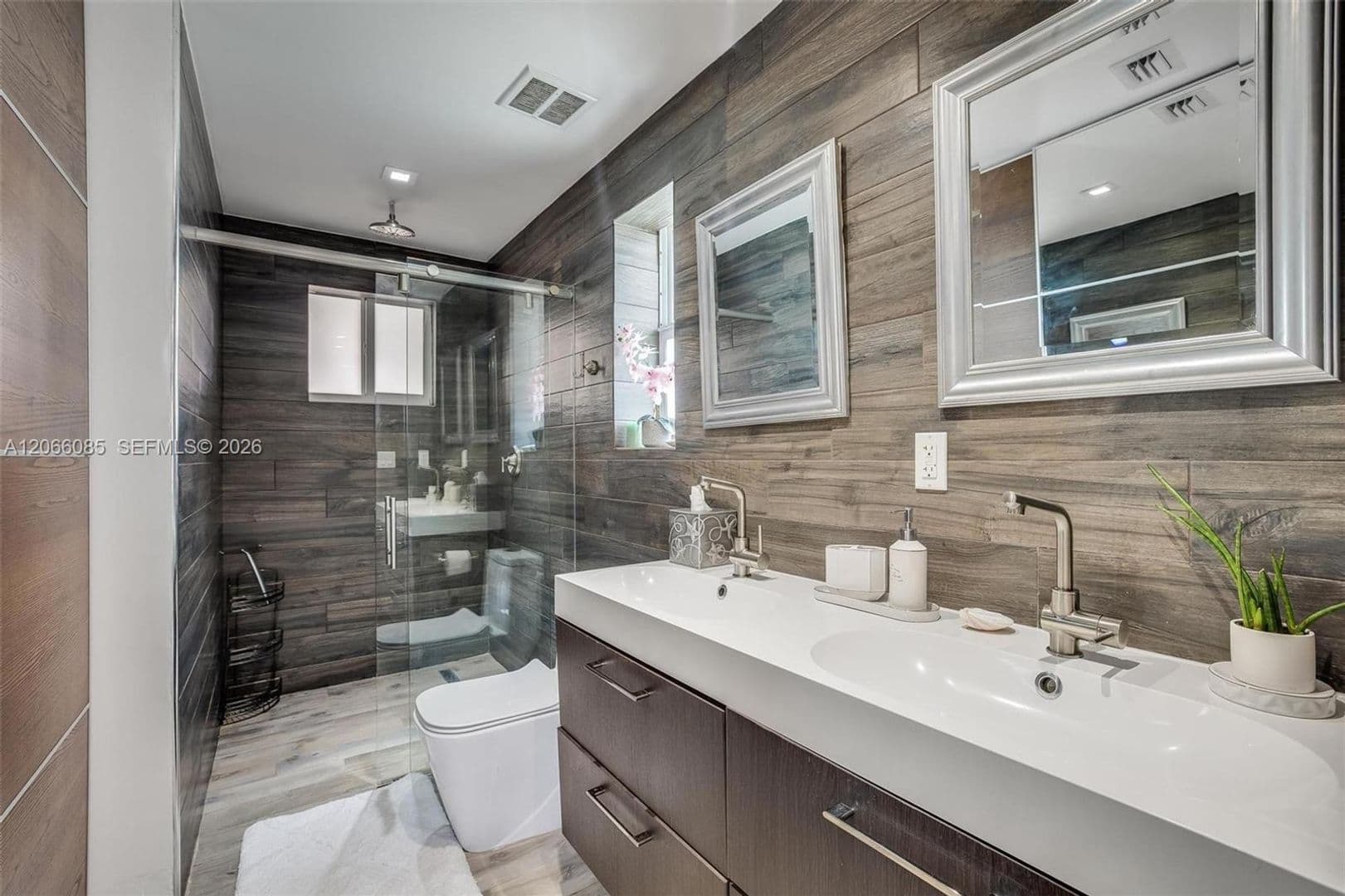 NORTH BAY VILLAGE House: 7549 BUCCANEER AVE