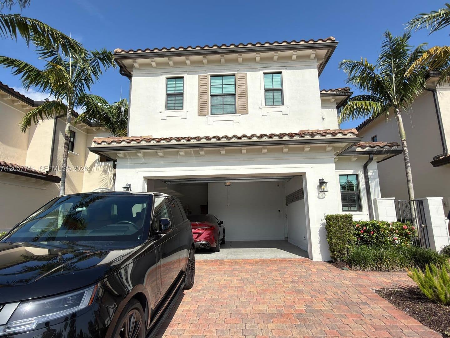 PEMBROKE PINES House: 455 SW 113TH LN
