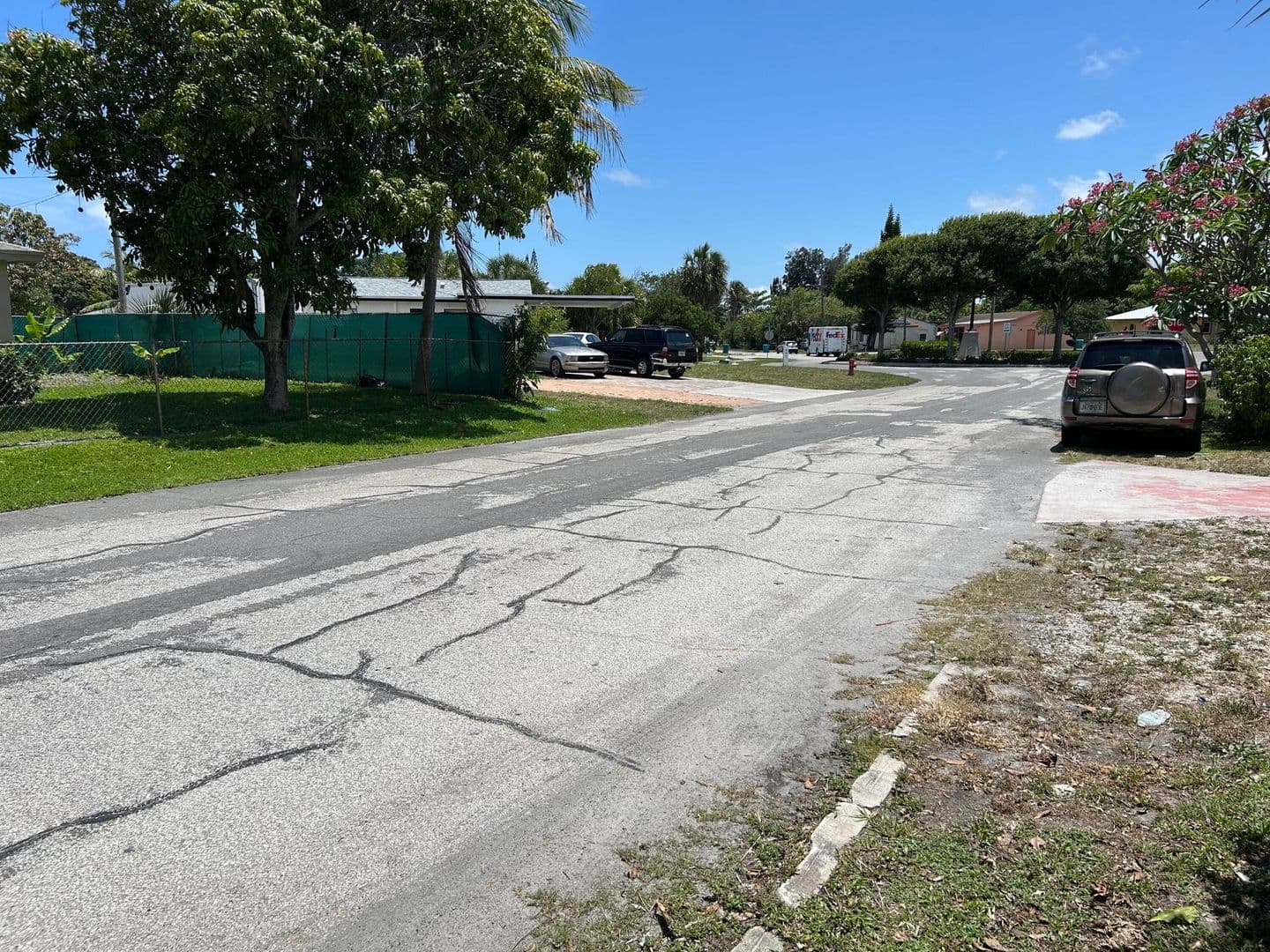 BOYNTON BEACH House: 806 NW 1ST ST