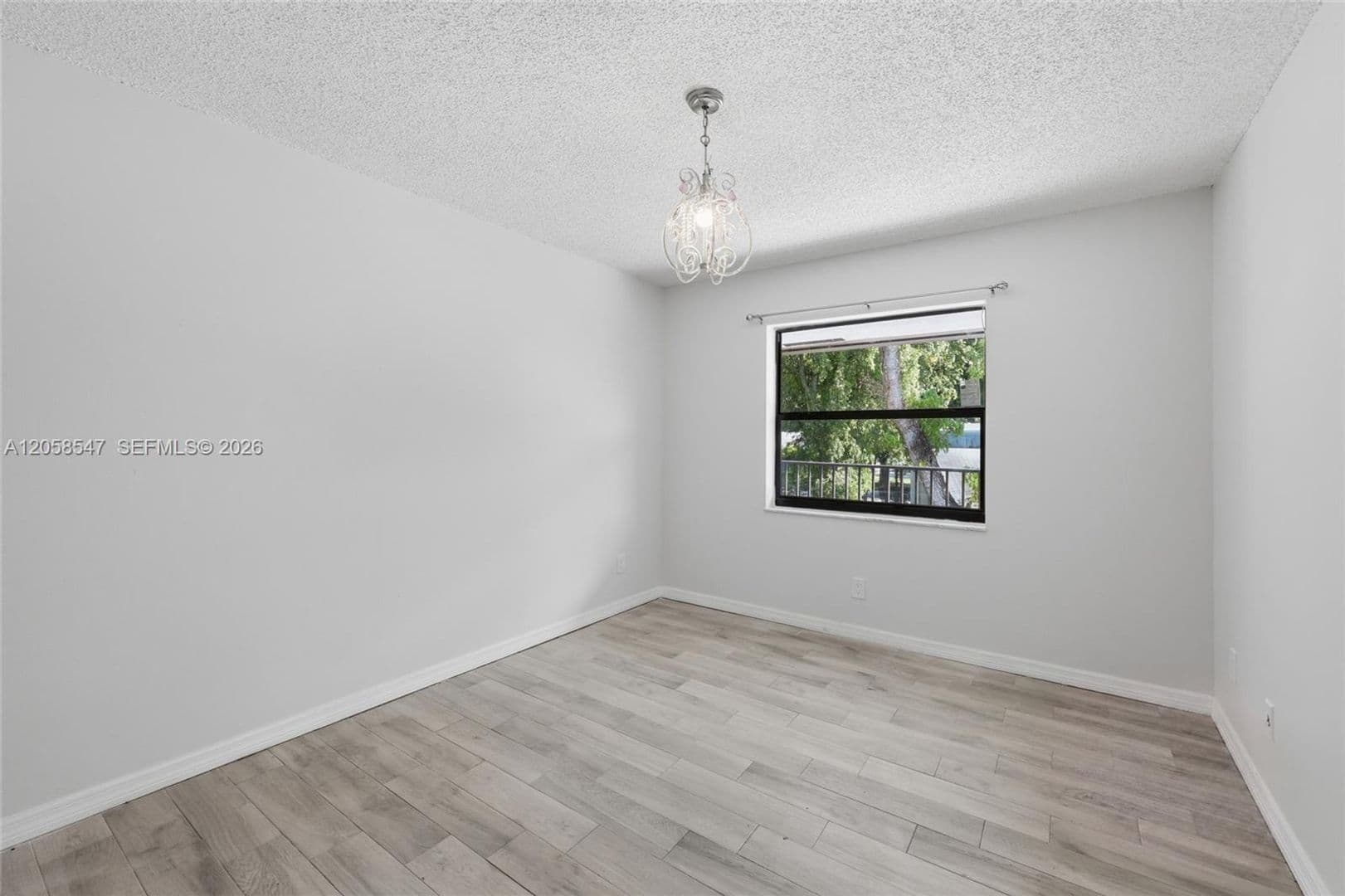 MIRAMAR House: 6929 SW 38TH ST #Townhouse 2-L