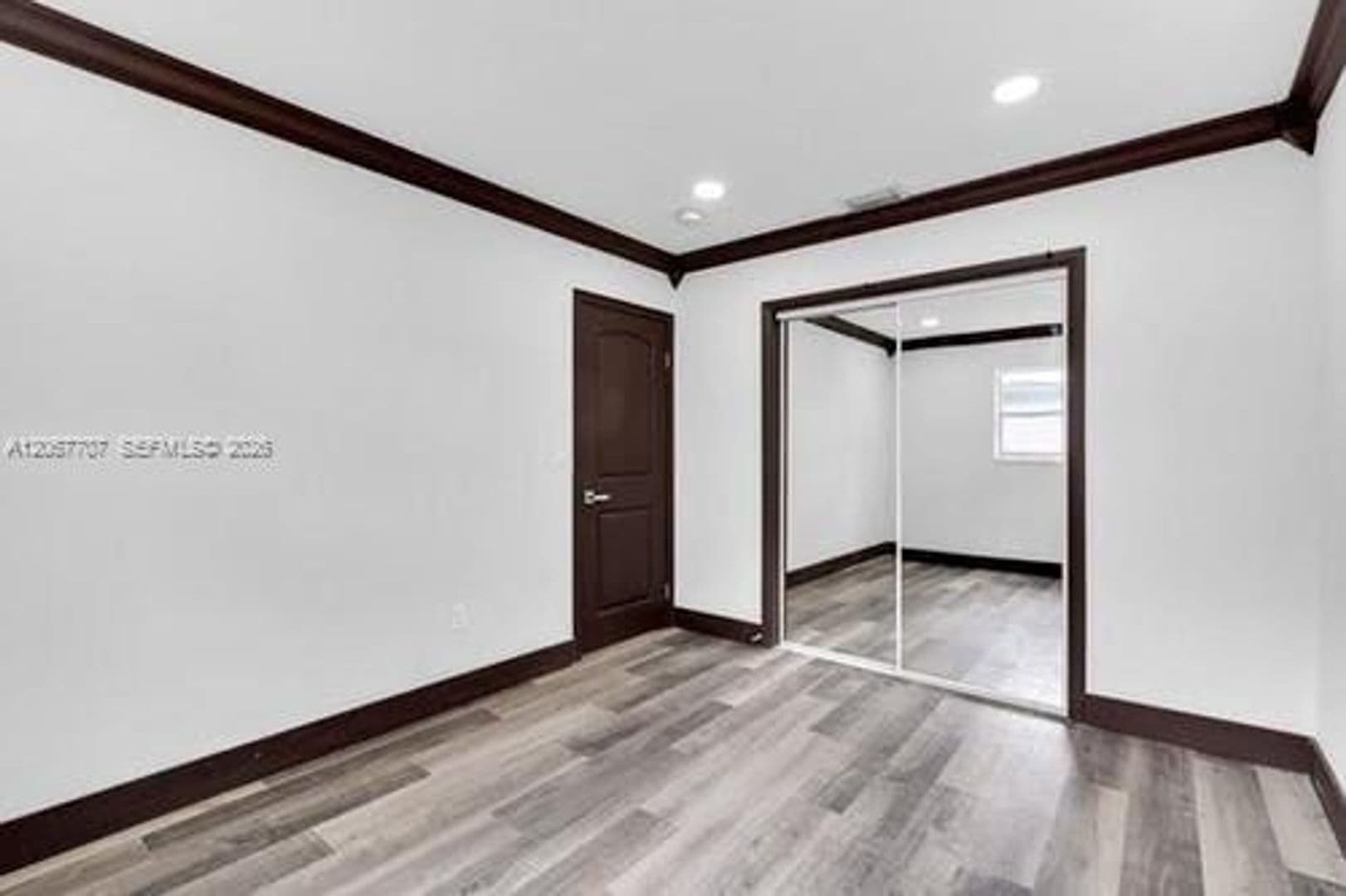 MIAMI GARDENS House: 18011 NW 6TH PL