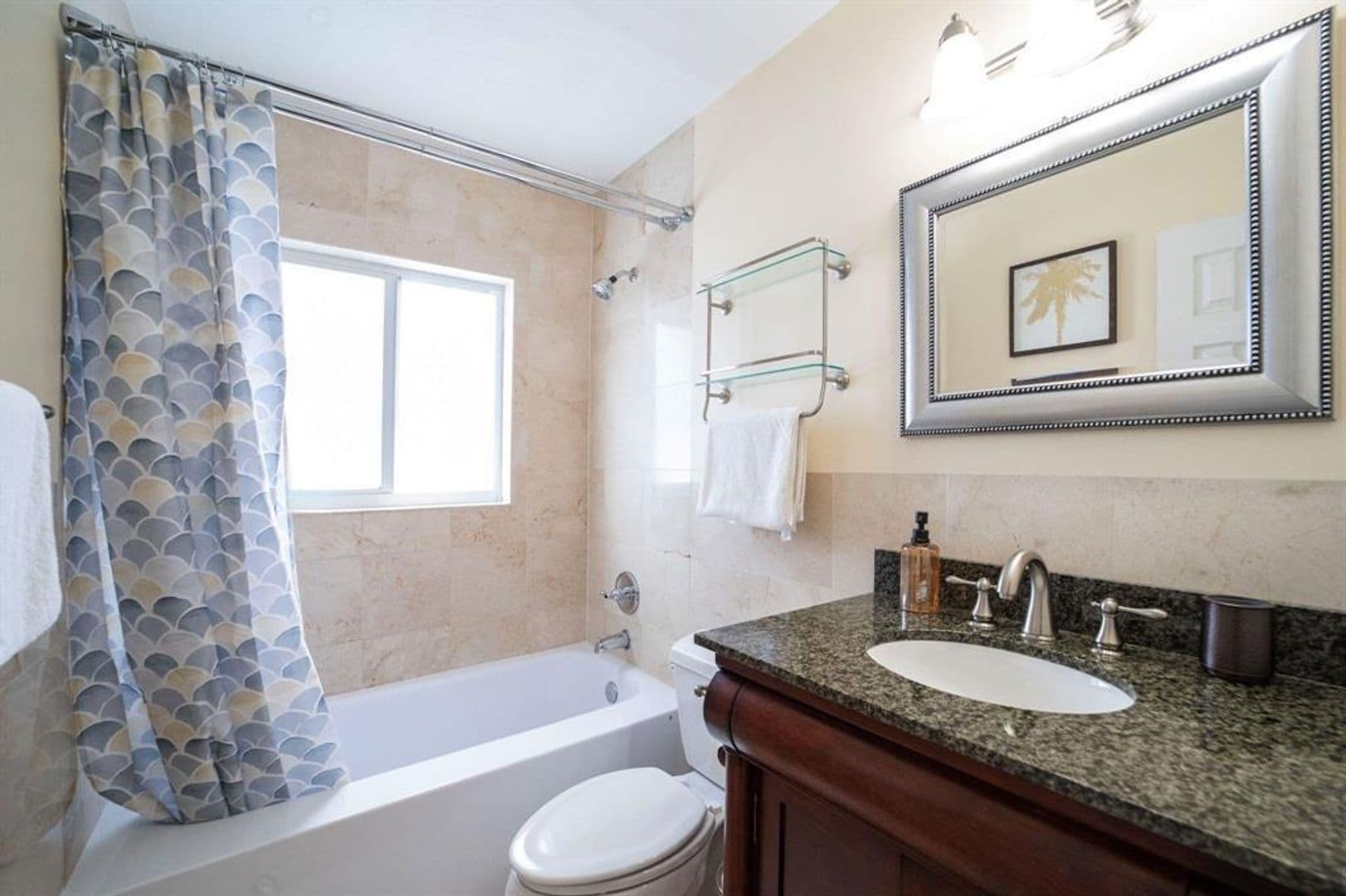 FORT LAUDERDALE House: 2101 NE 15TH ST #2101