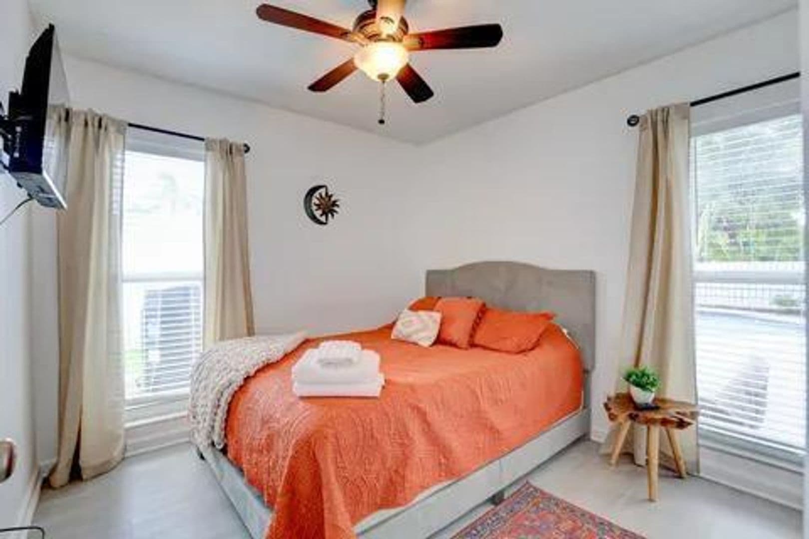 FORT LAUDERDALE House: 3170 NW 68TH COURT #0