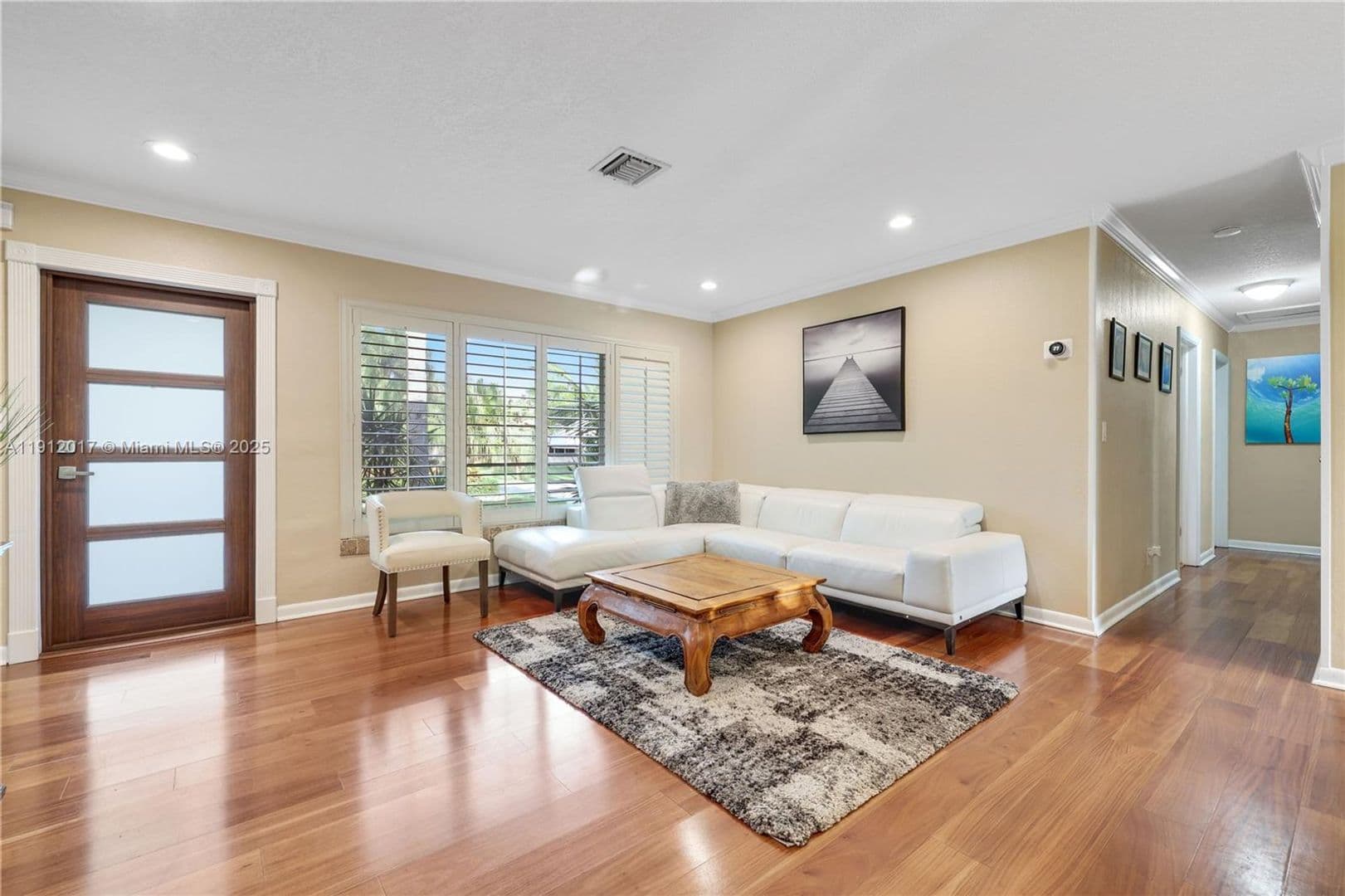 POMPANO BEACH House: 1311 NE 26TH TER #1311