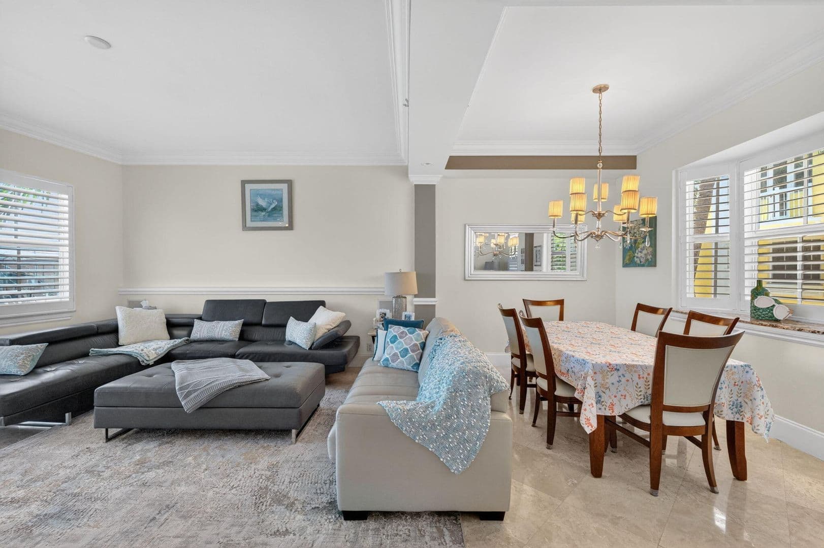 LAUDERDALE BY THE SEA House: 4332 SEAGRAPE DR #APT 4