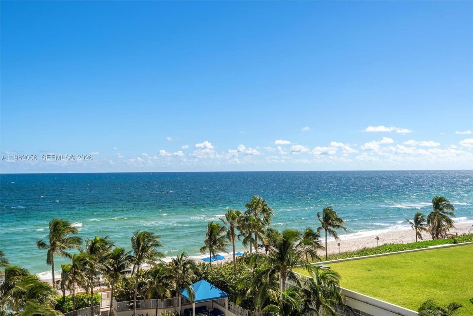 HOLLYWOOD House: 6051 N OCEAN DR #APT 602