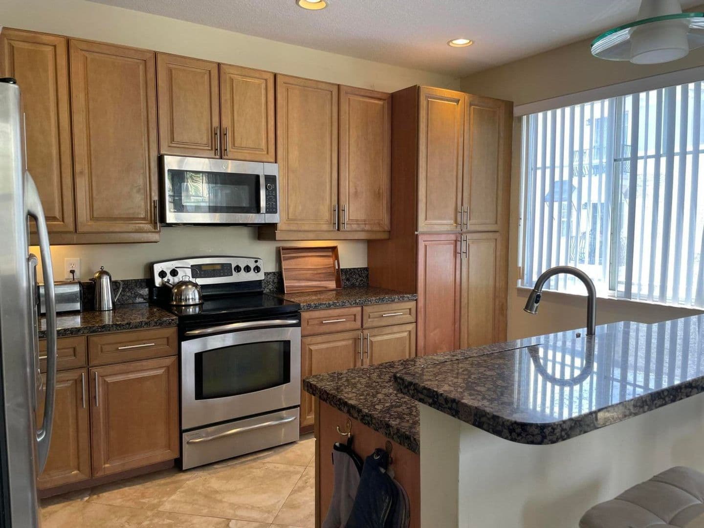BOCA RATON House: 552 NW 39TH CIR #UNIT 552