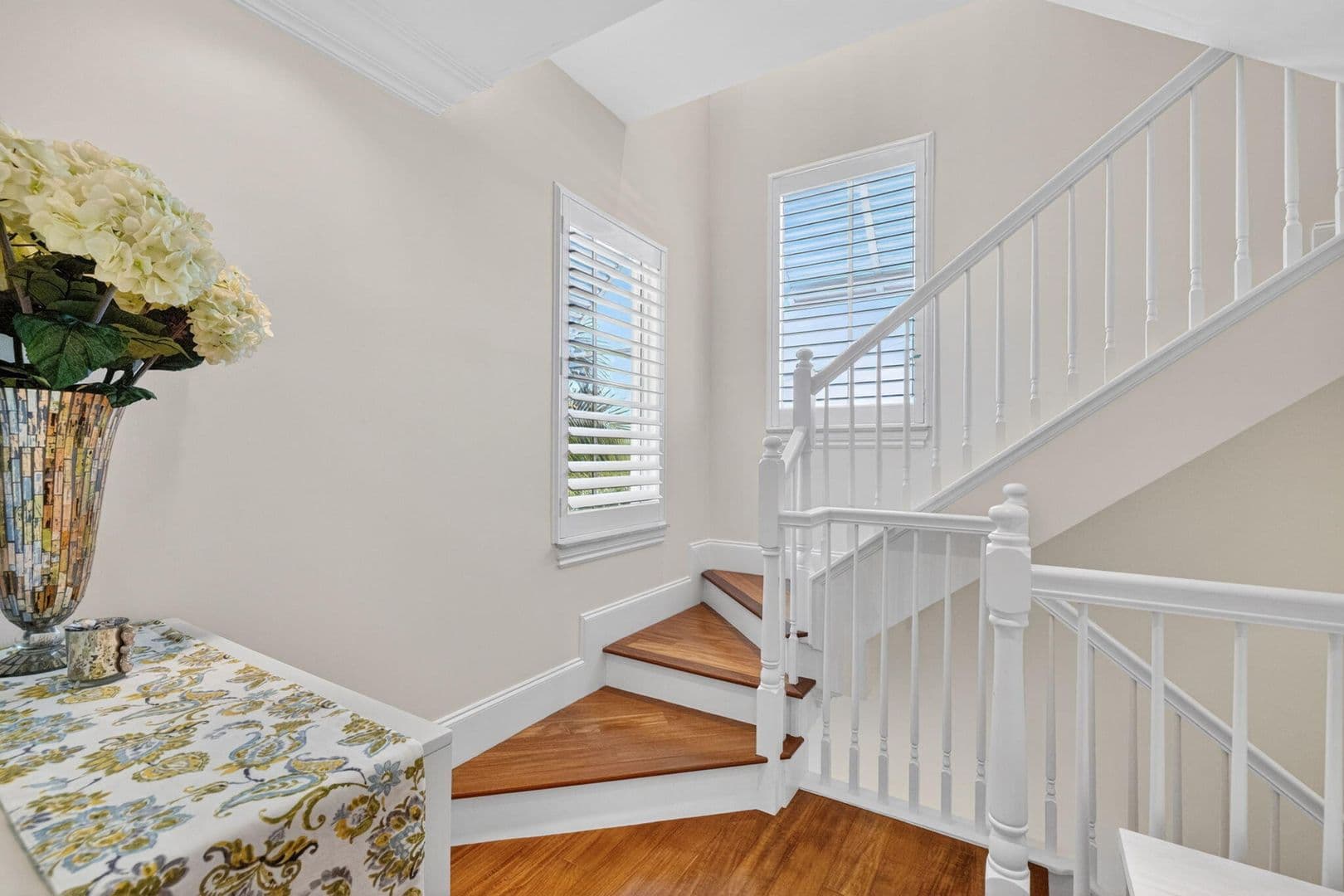 LAUDERDALE BY THE SEA House: 4332 SEAGRAPE DR #APT 4