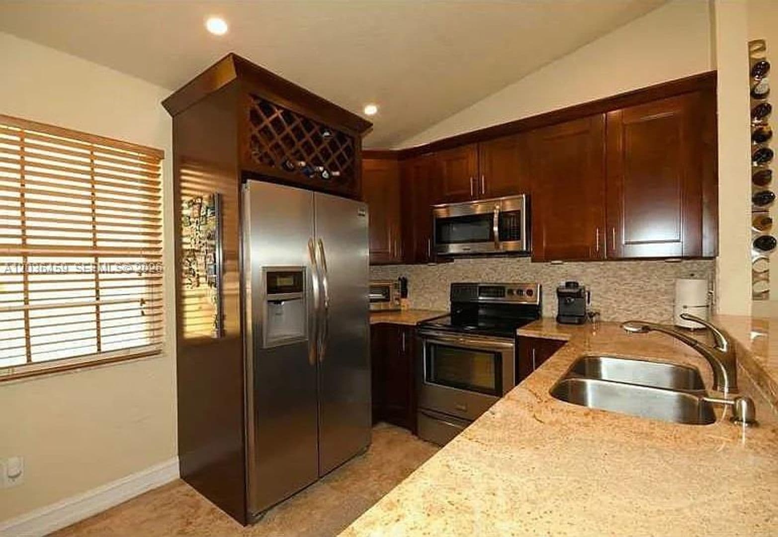 PEMBROKE PINES House: 11838 NW 13TH ST #11838