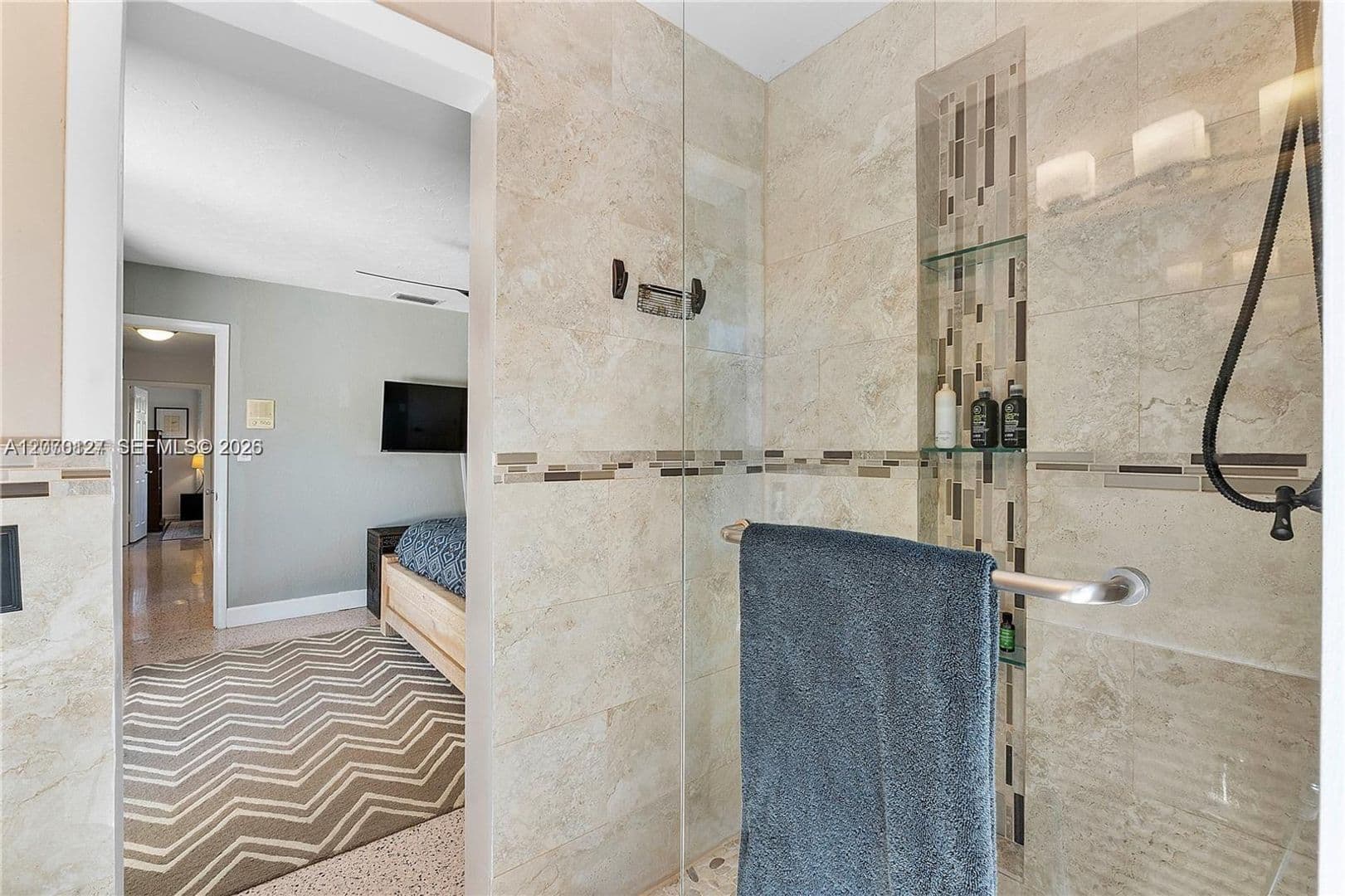 HOLLYWOOD House: 3700 W PARK RD