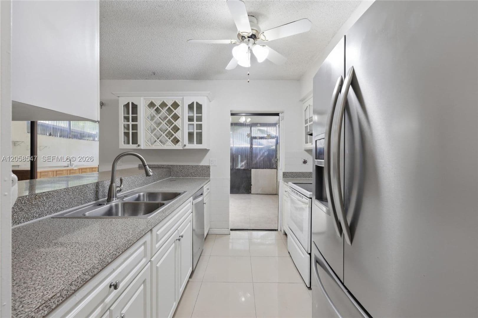 MIRAMAR House: 6929 SW 38TH ST #Townhouse 2-L