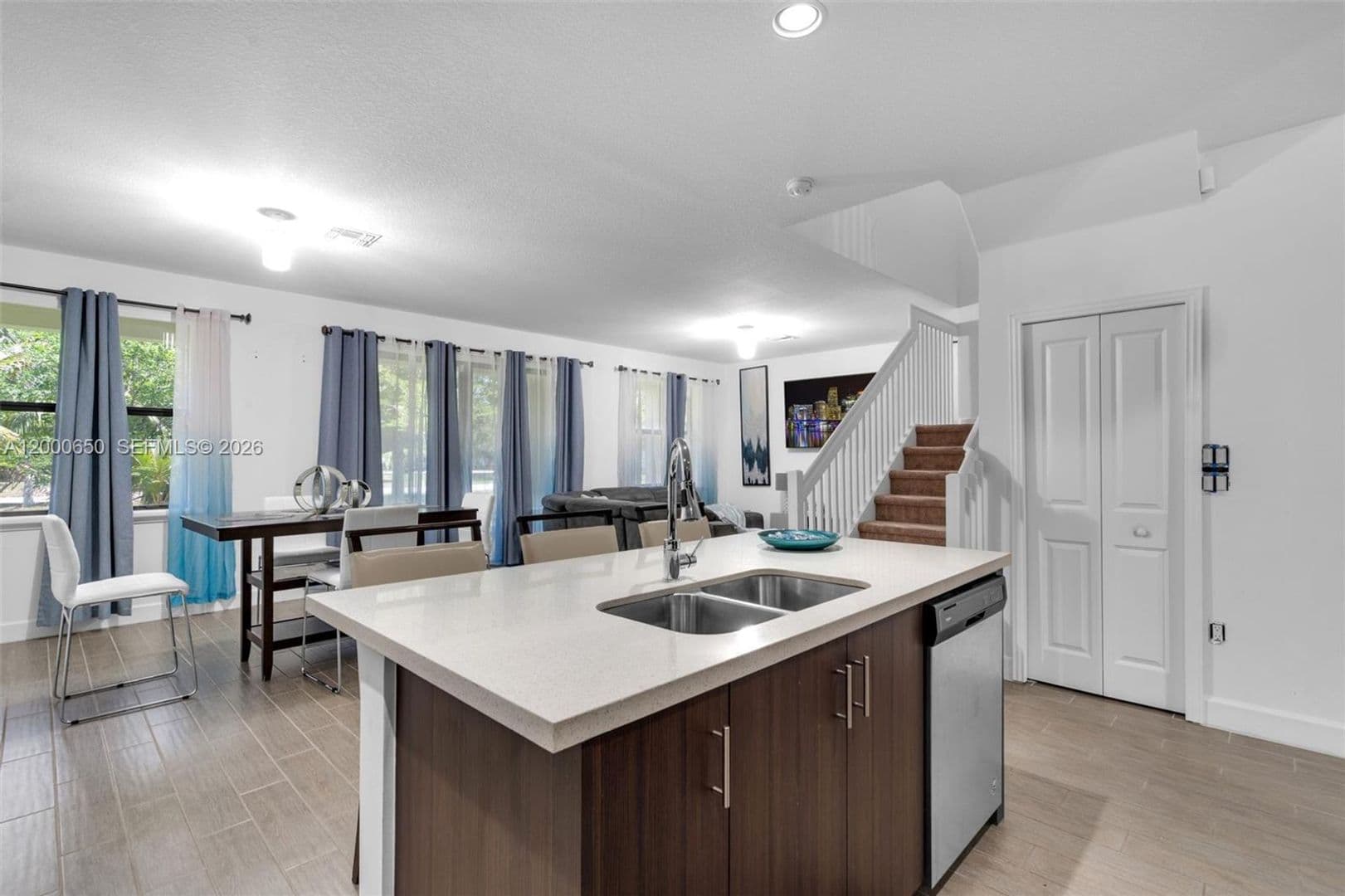 TAMARAC House: 5113 NW 52ND ST #5113