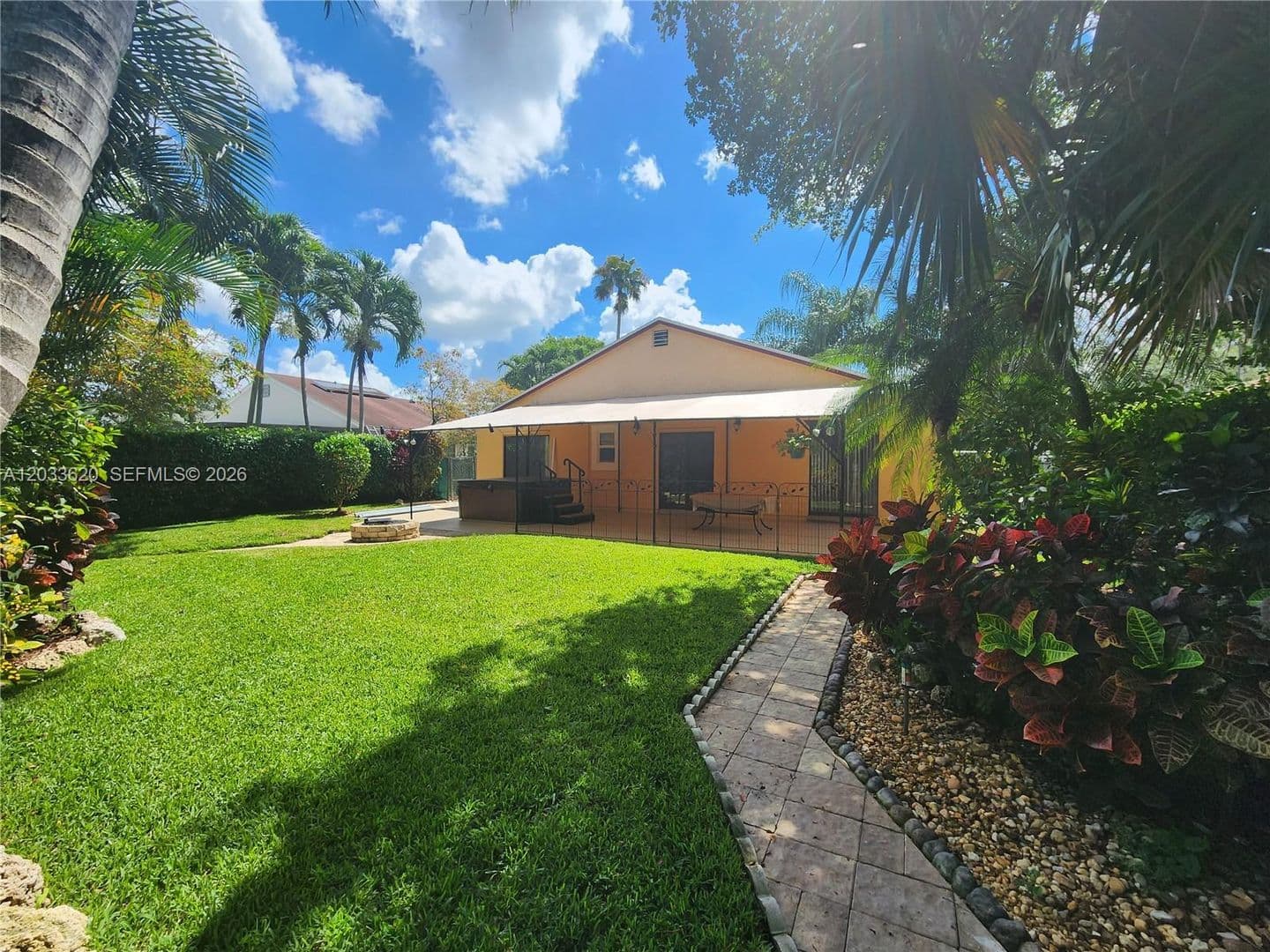 DAVIE House: 1631 SW 129TH WAY #0