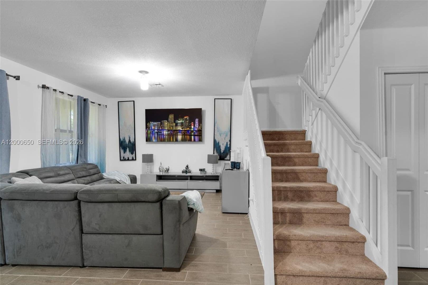 TAMARAC House: 5113 NW 52ND ST #5113