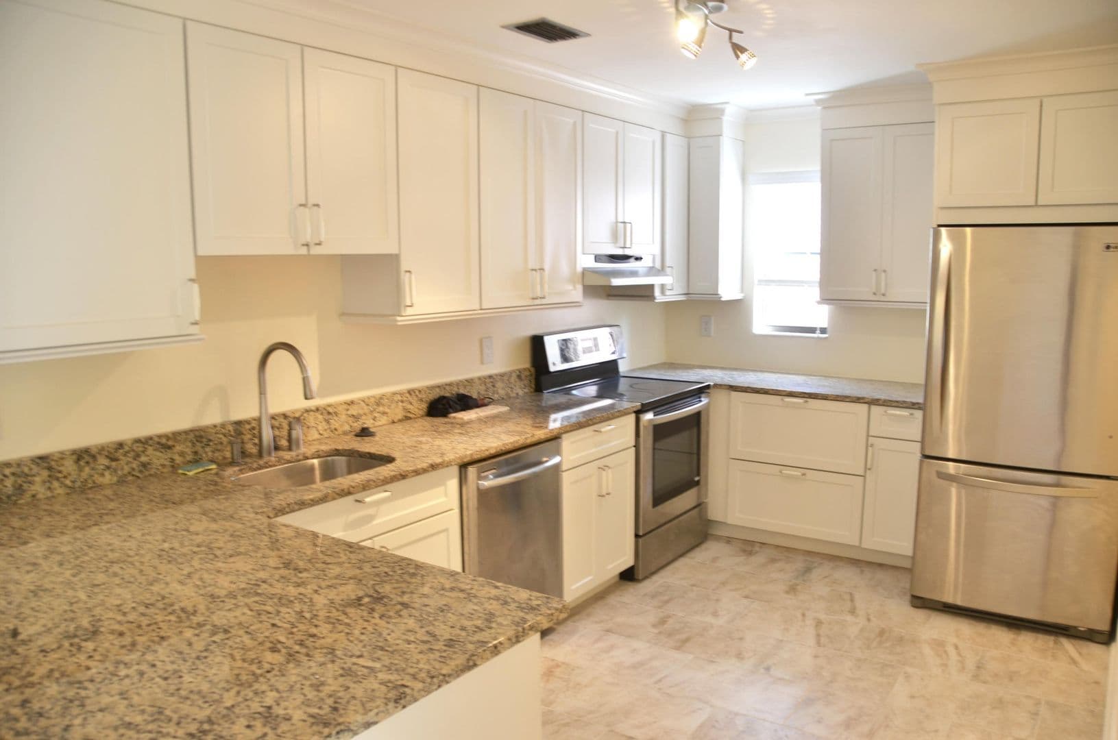 BOCA RATON Townhome: 3355 JAYWOOD TER # 2140