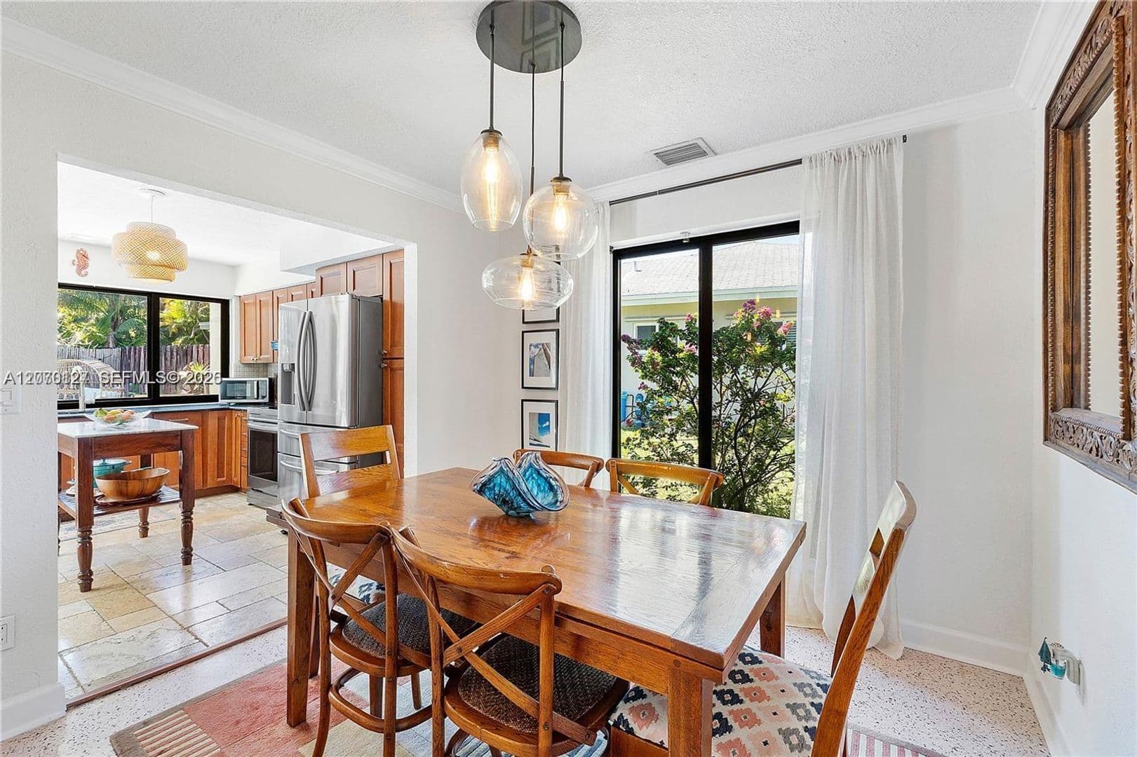 HOLLYWOOD House: 3700 W PARK RD