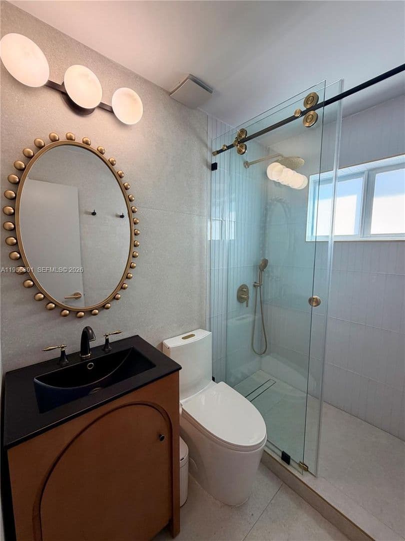 FORT LAUDERDALE House: 2340 SW 42ND WAY #2340