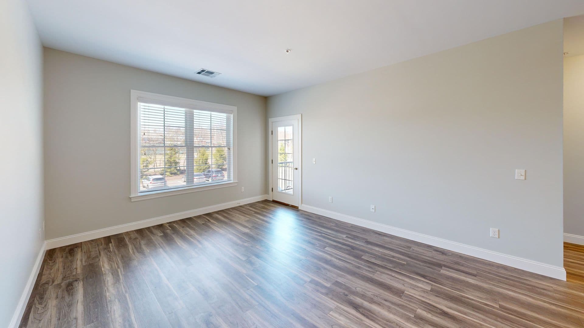 Hamden Apartment: 380 Mather St.