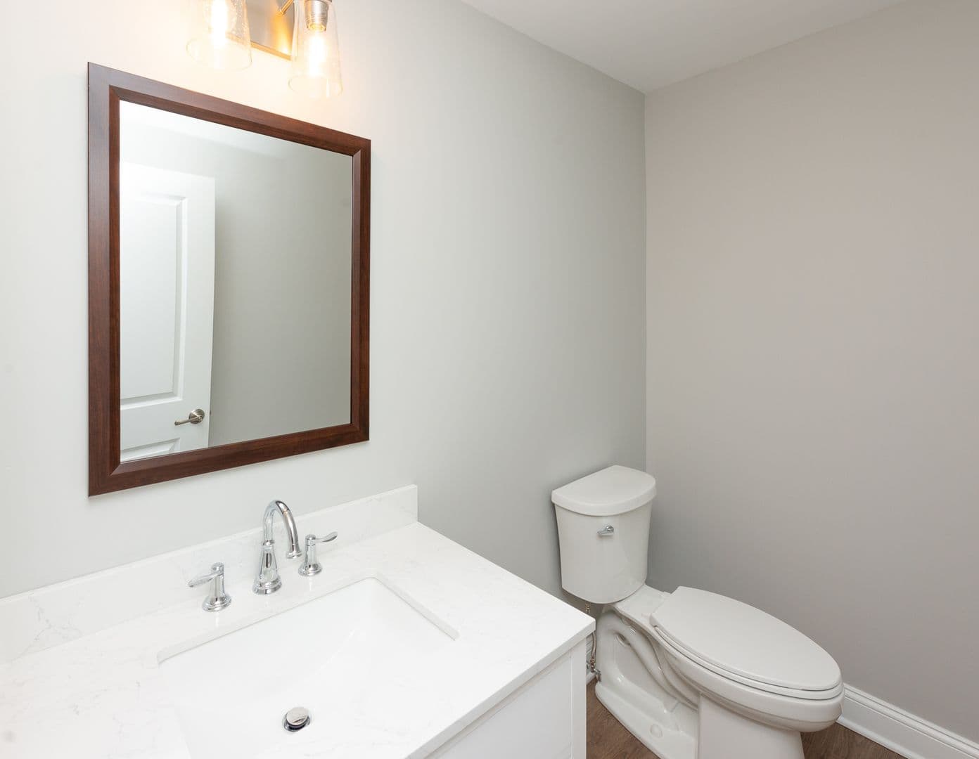 Hamden Apartment: 925 Mix Ave
