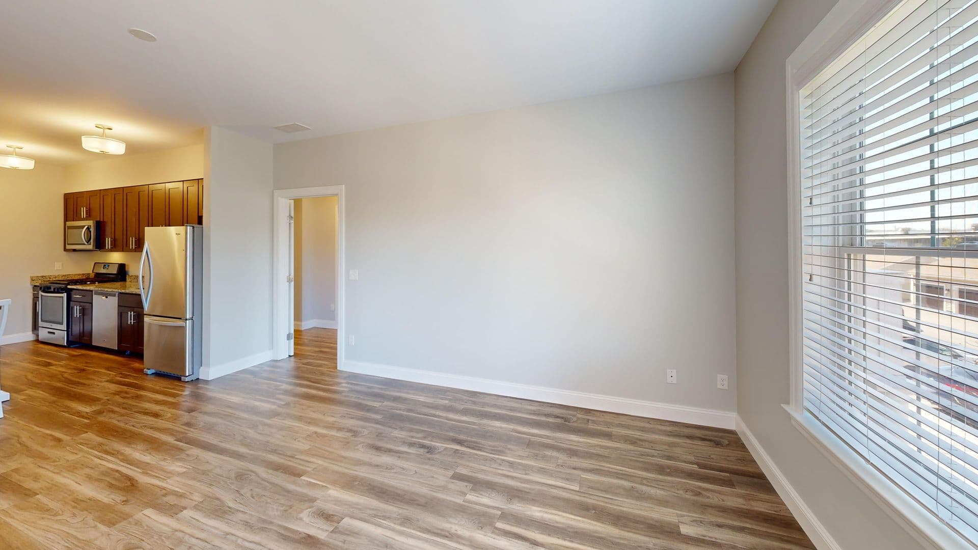 Hamden Apartment: 380 Mather St.
