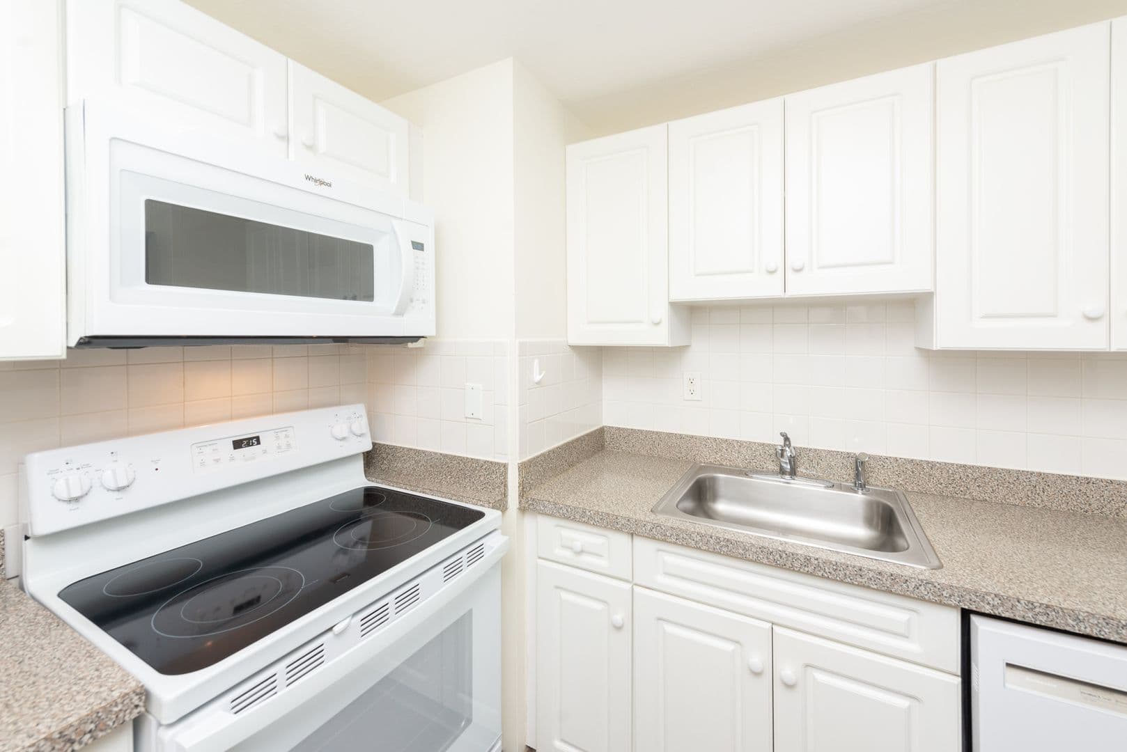 Hamden Apartment: 1199 Whitney Avenue