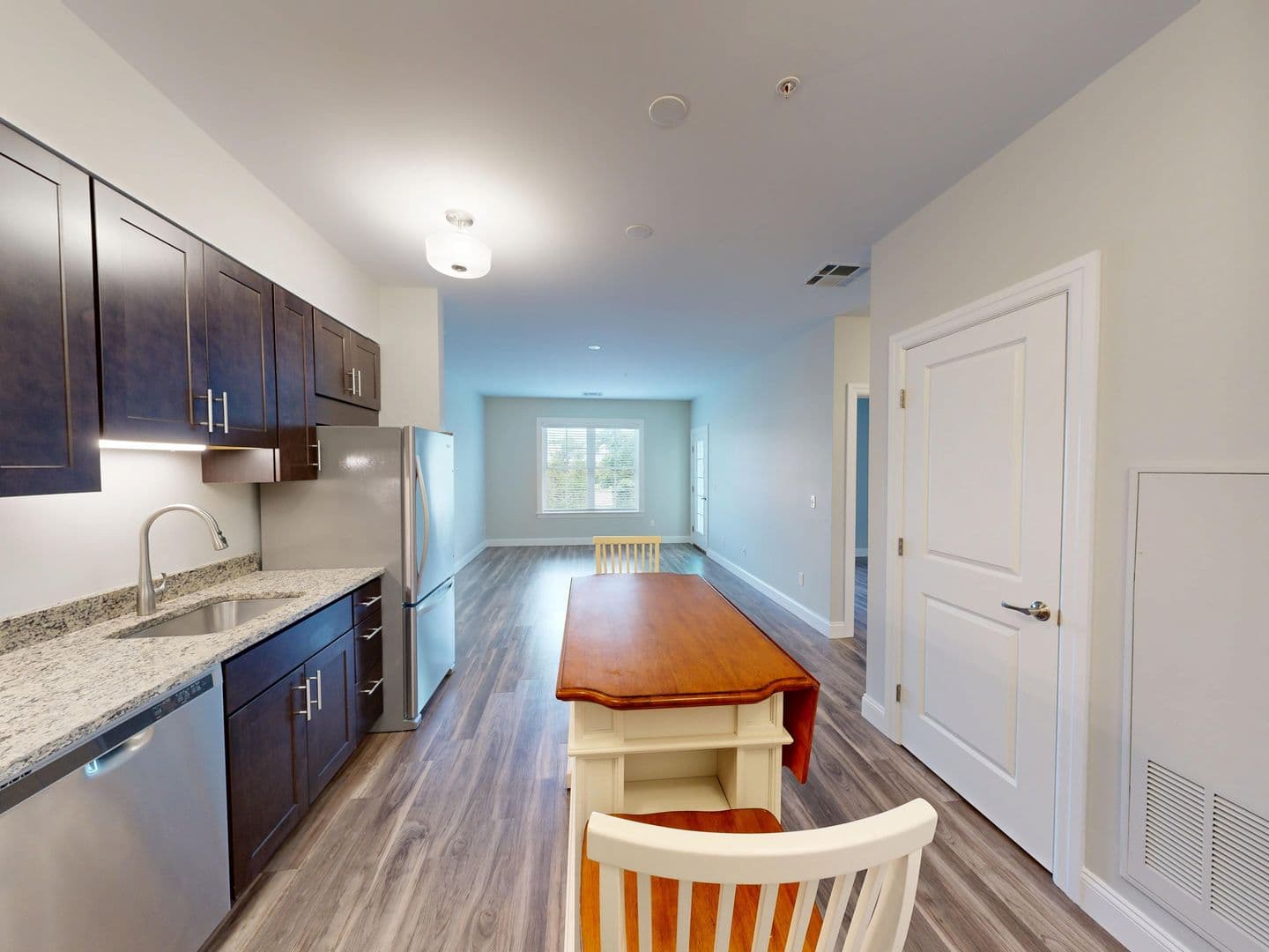 Hamden Apartment: 380 Mather St.
