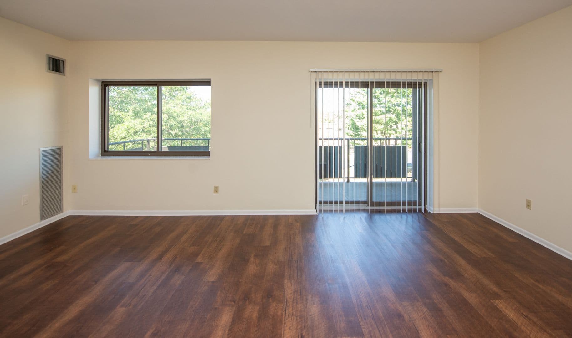 Hamden Apartment: 835-865 Mix Avenue