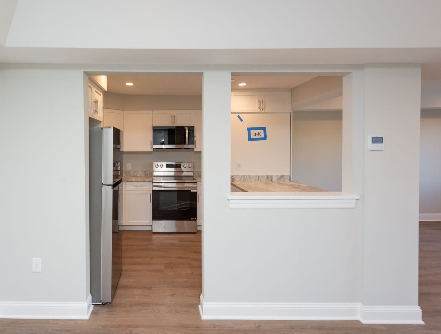 Hamden Apartment: 925 Mix Ave