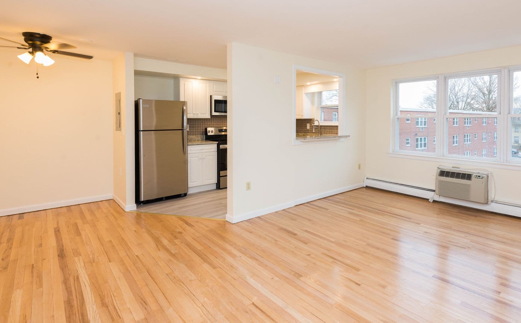 New Haven Apartment: 750 Whitney Avenue