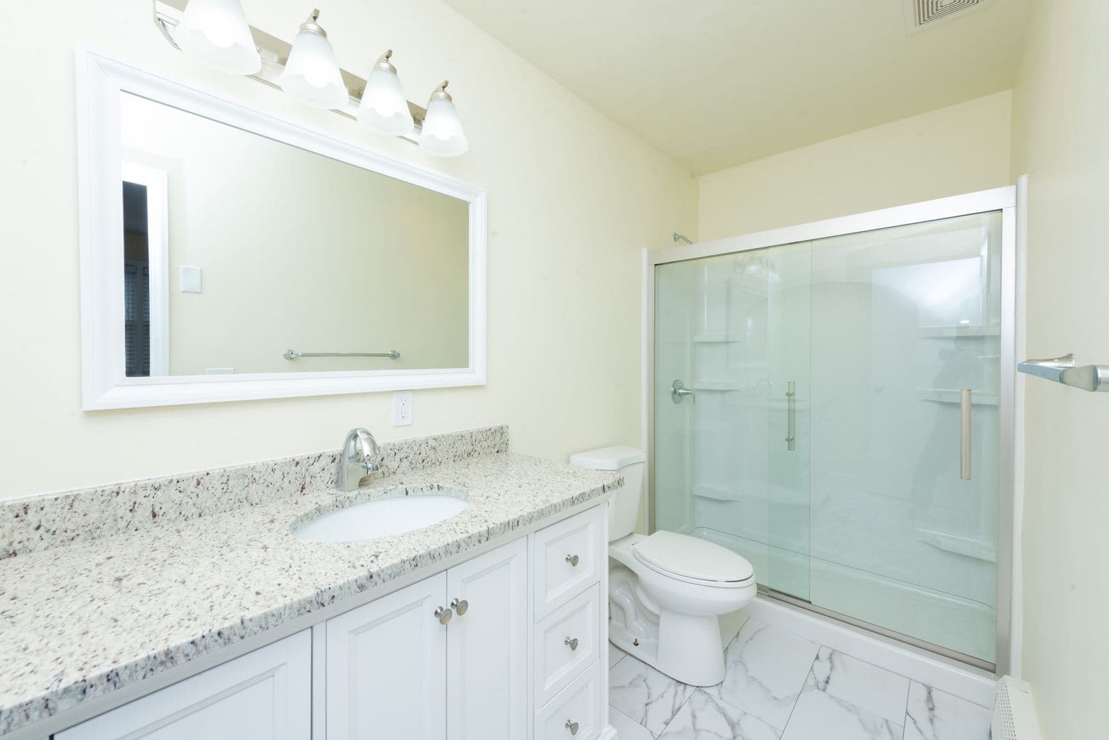 Hamden Apartment: 905 Mix Avenue