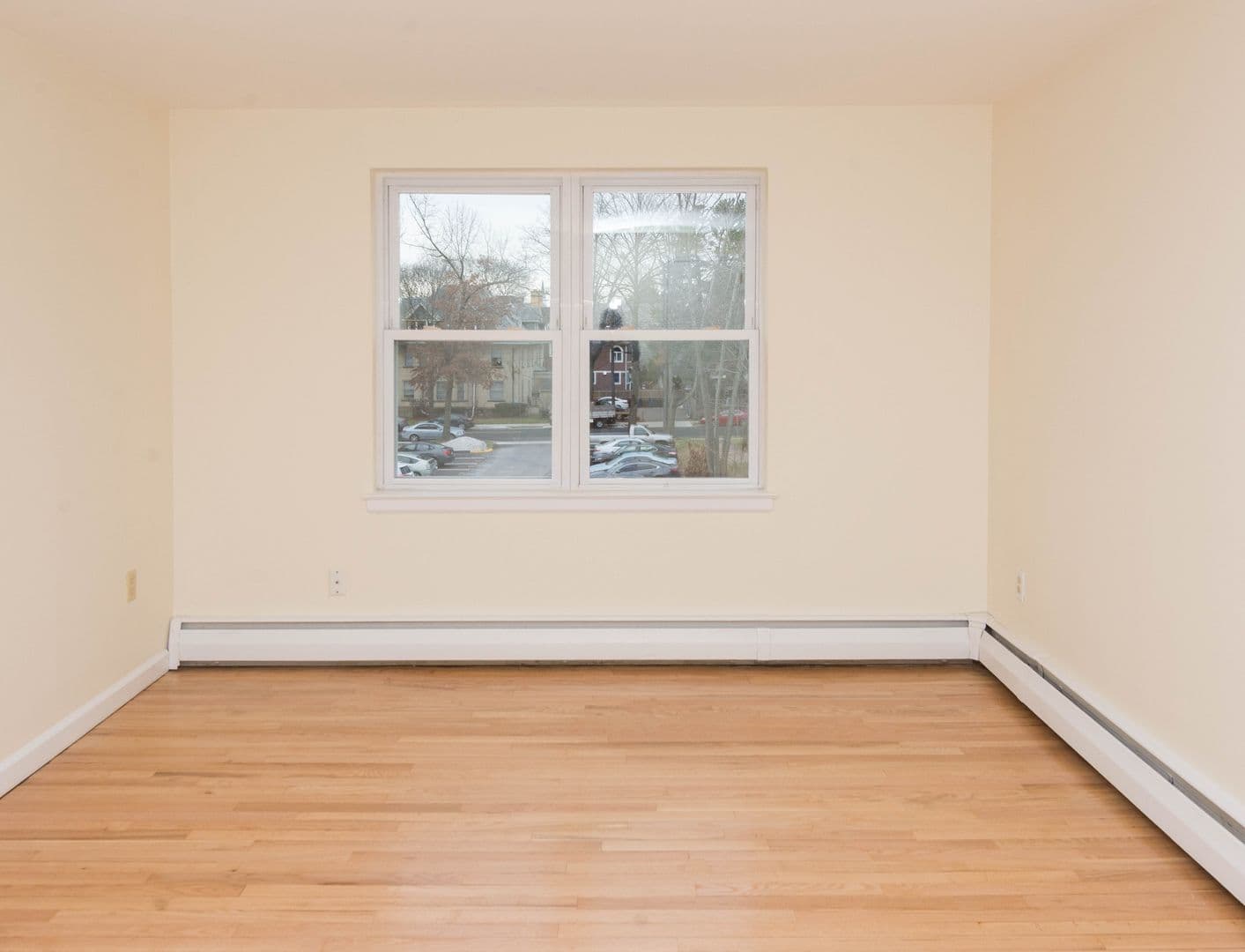 New Haven Apartment: 750 Whitney Avenue