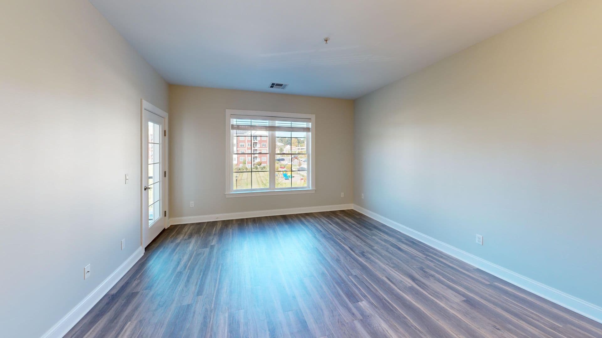 Hamden Apartment: 380 Mather St.