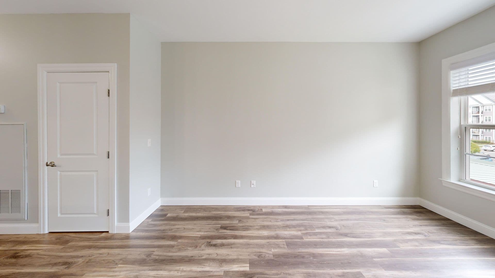 Hamden Apartment: 380 Mather St.