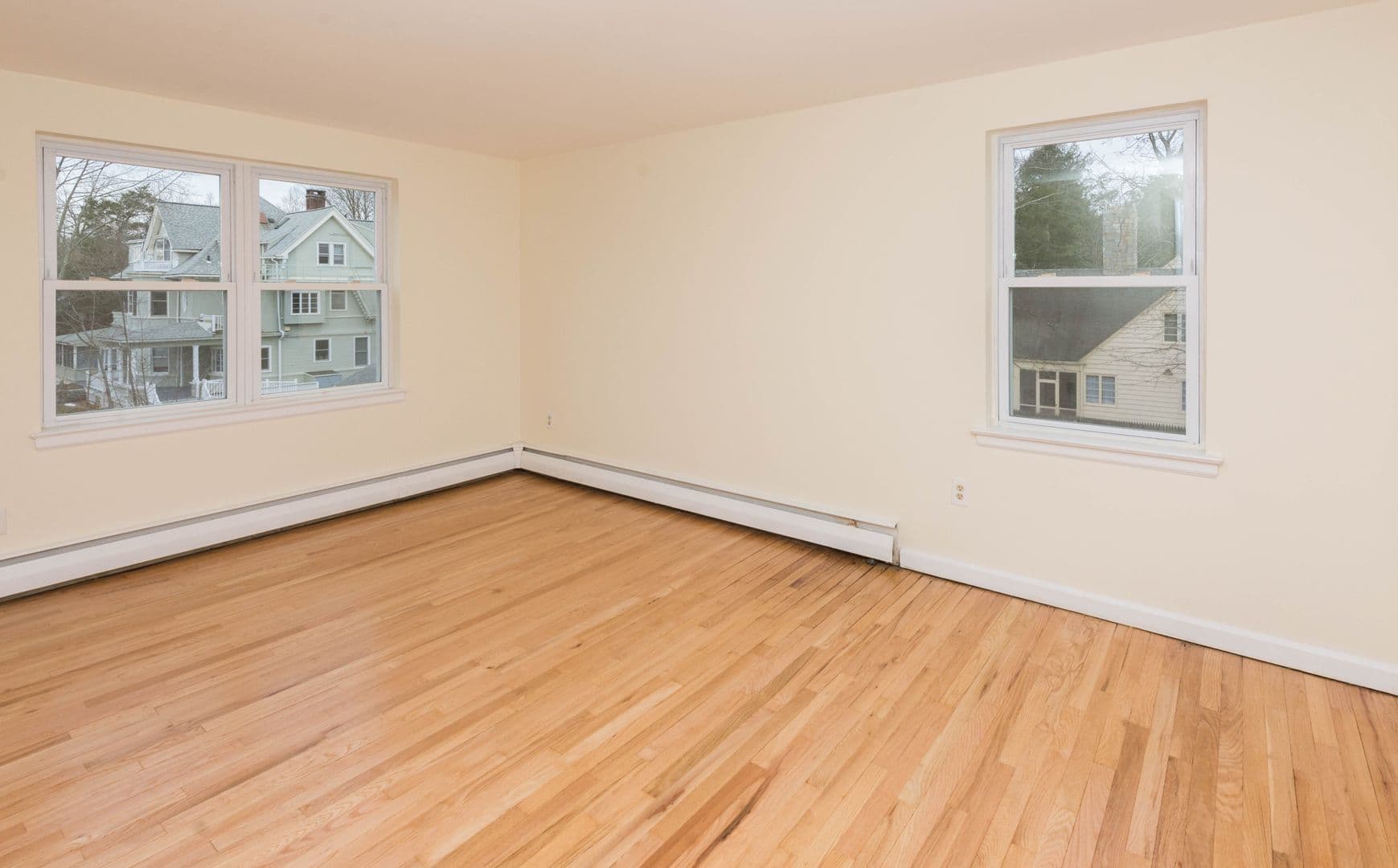 New Haven Apartment: 750 Whitney Avenue