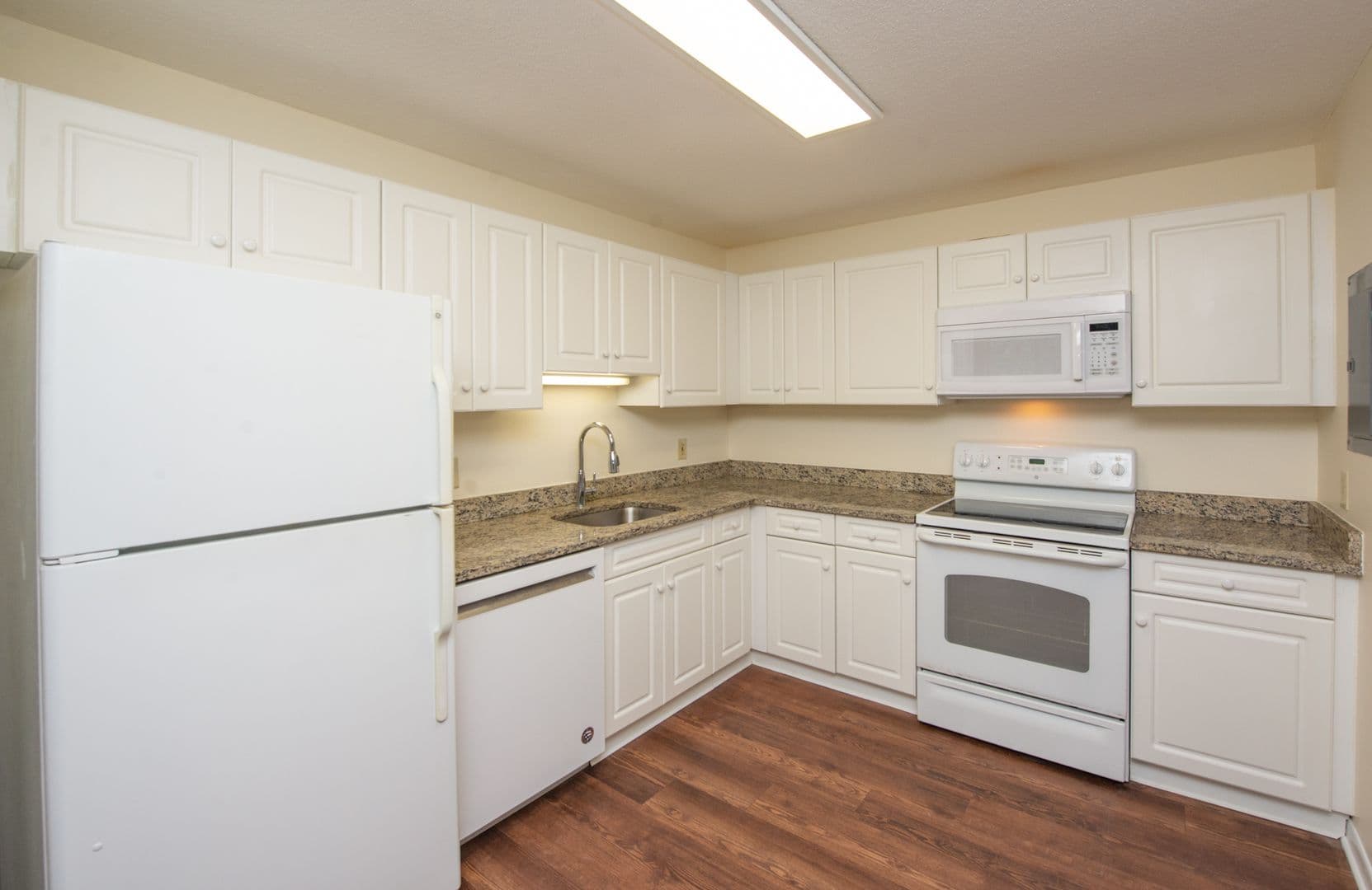 Hamden Apartment: 835-865 Mix Avenue