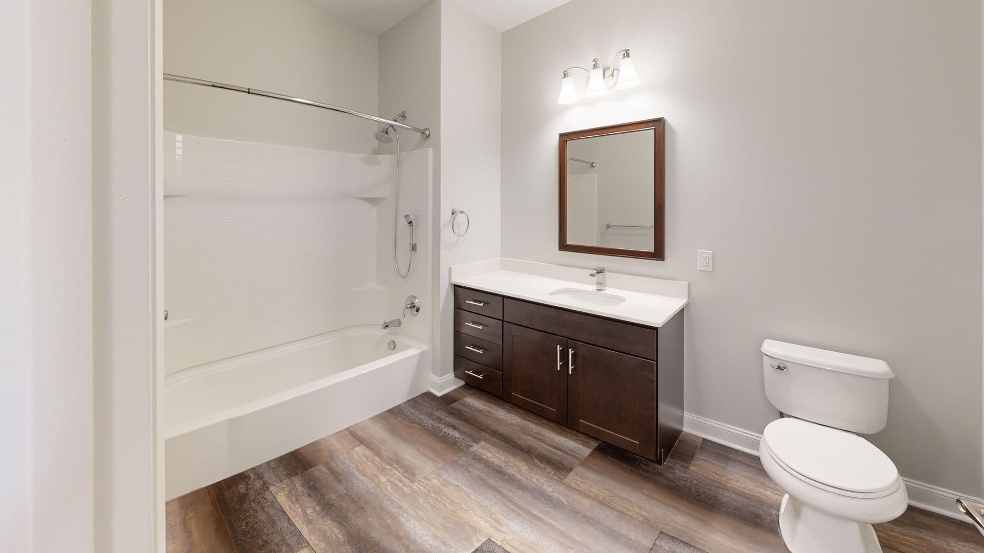 Hamden Apartment: 380 Mather St.