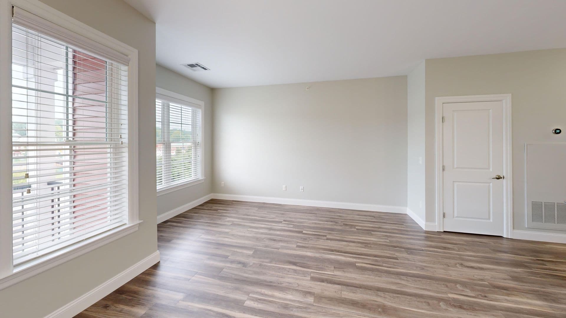 Hamden Apartment: 380 Mather St.