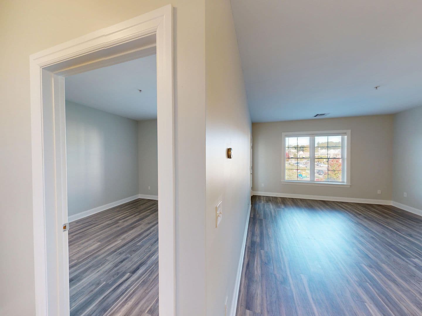 Hamden Apartment: 380 Mather St.