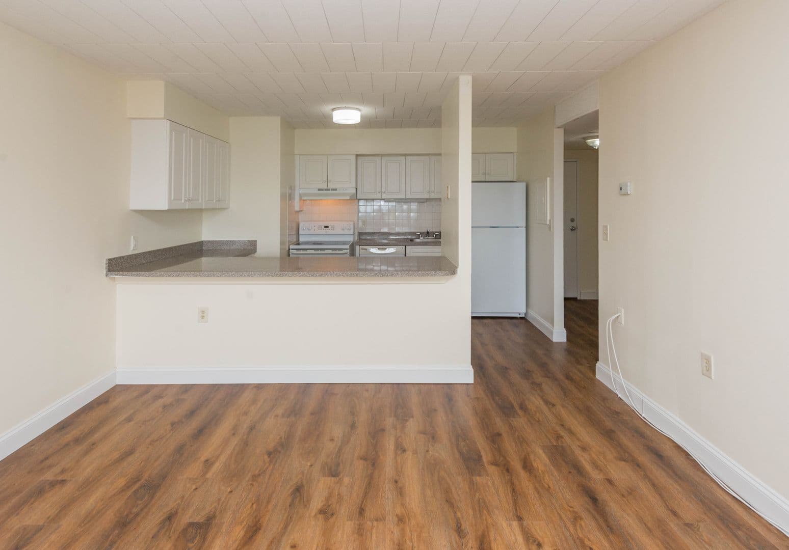 Hamden Apartment: 2405 Whitney Avenue