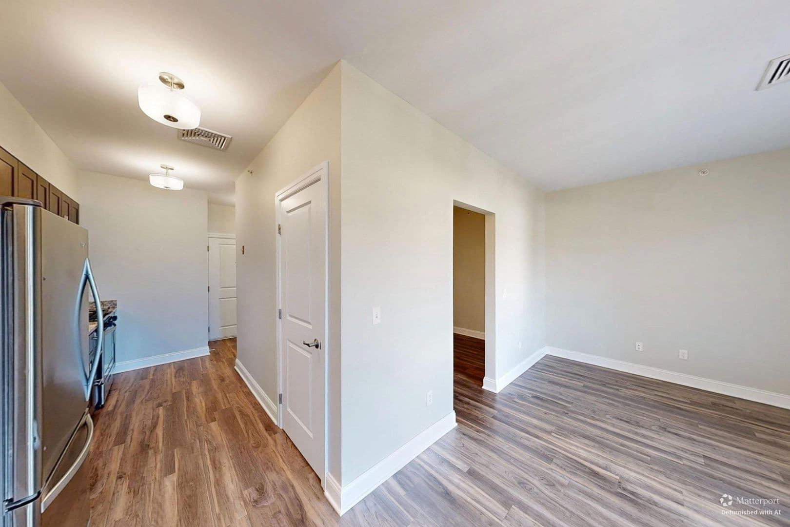 Hamden Apartment: 380 Mather St.