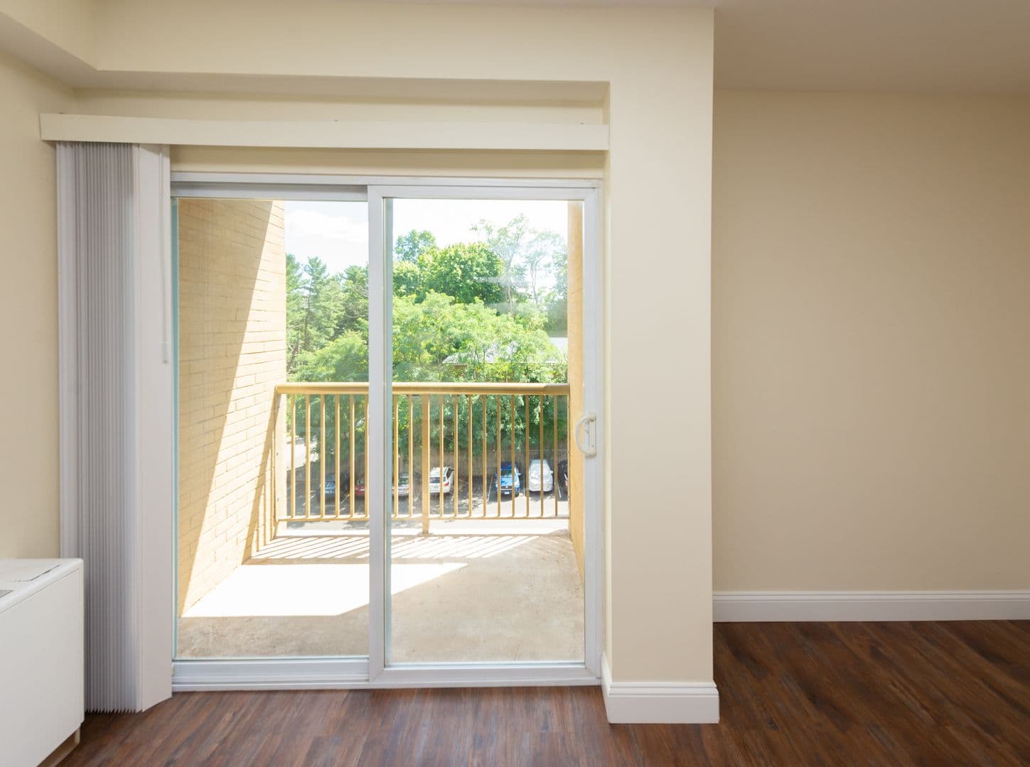 Hamden Apartment: 1199 Whitney Avenue