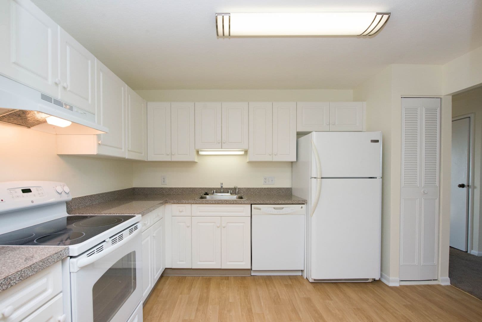 Hamden Apartment: 835-865 Mix Avenue